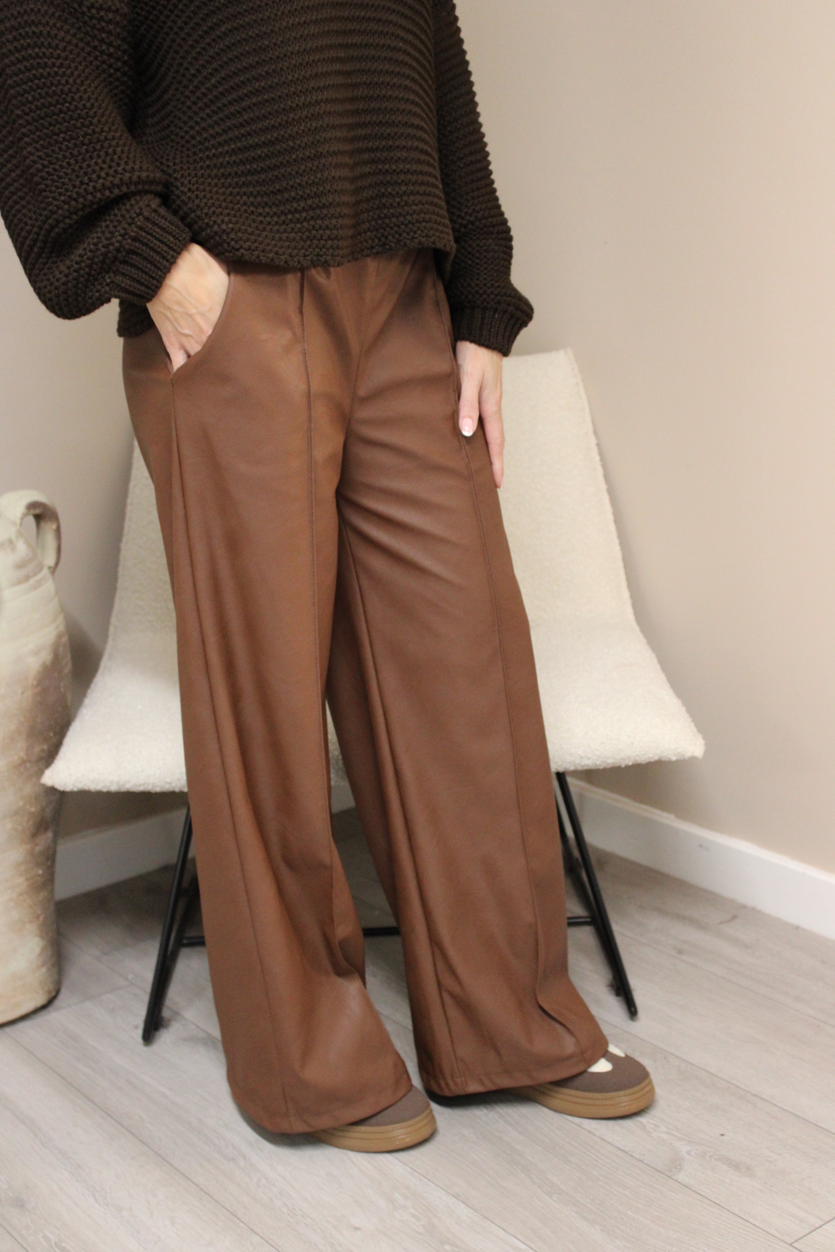 Kensington Wide Leg PUs