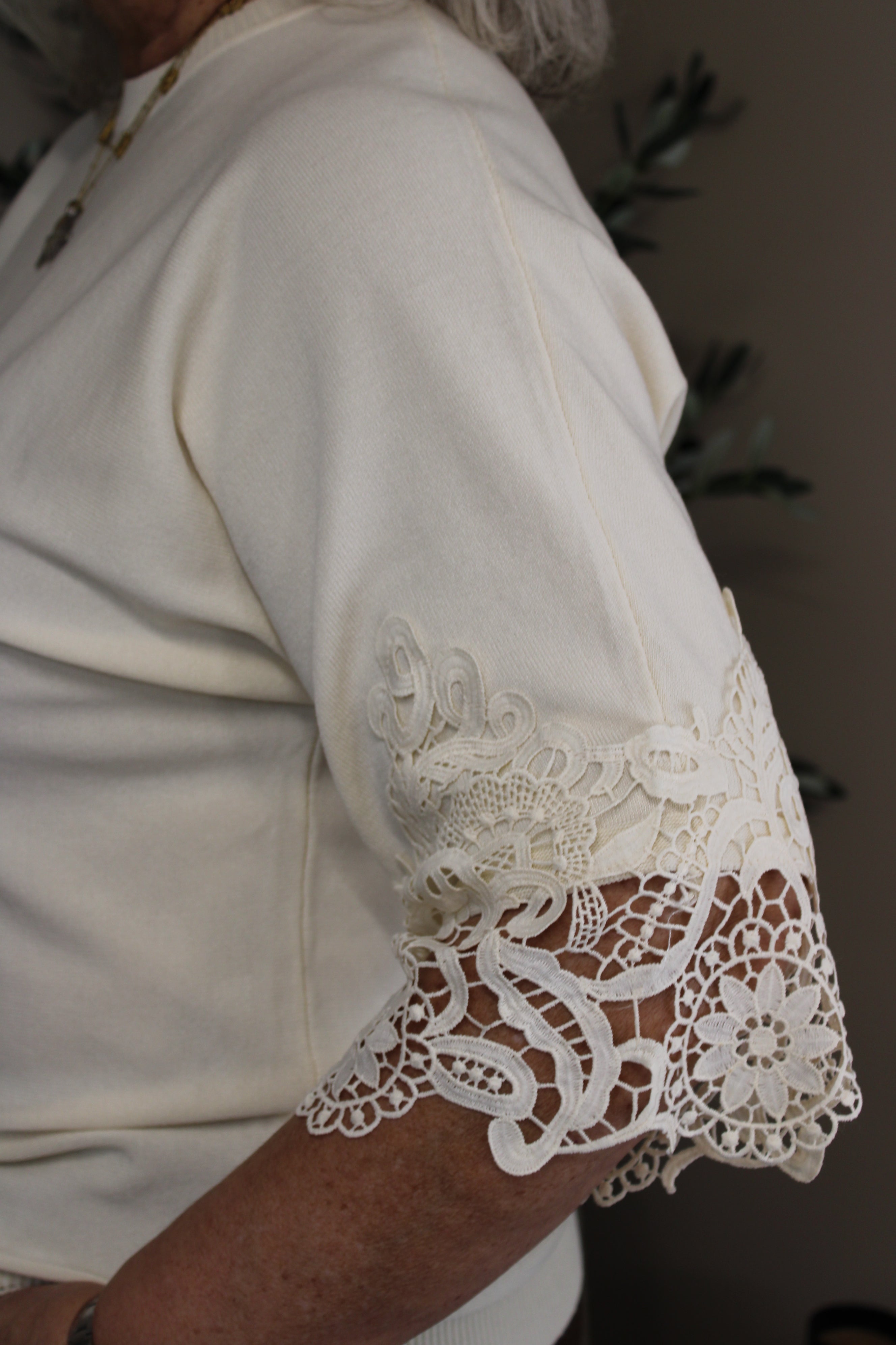 Richmond Lace Sleeve Tee