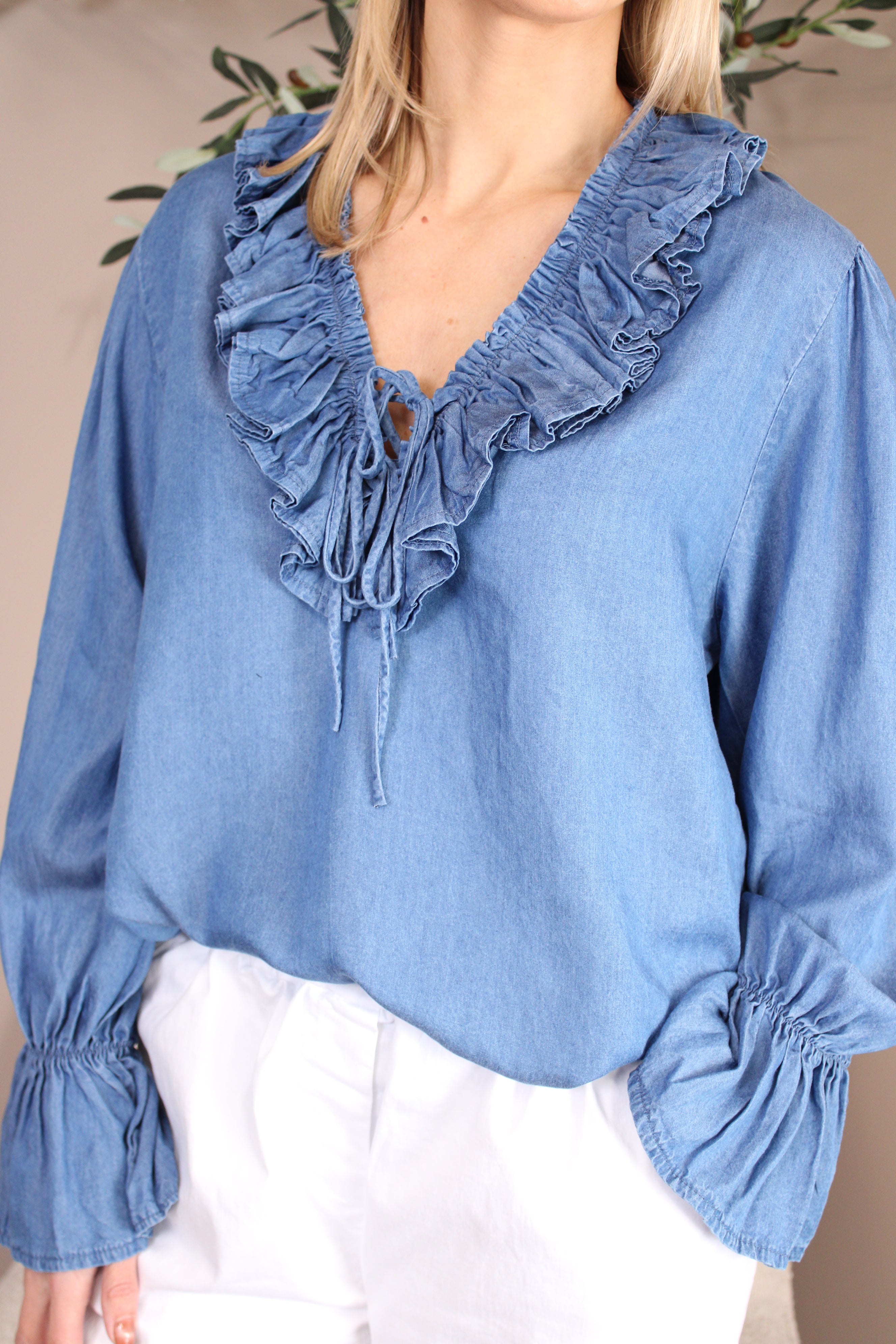 Camden Frill Neck Top