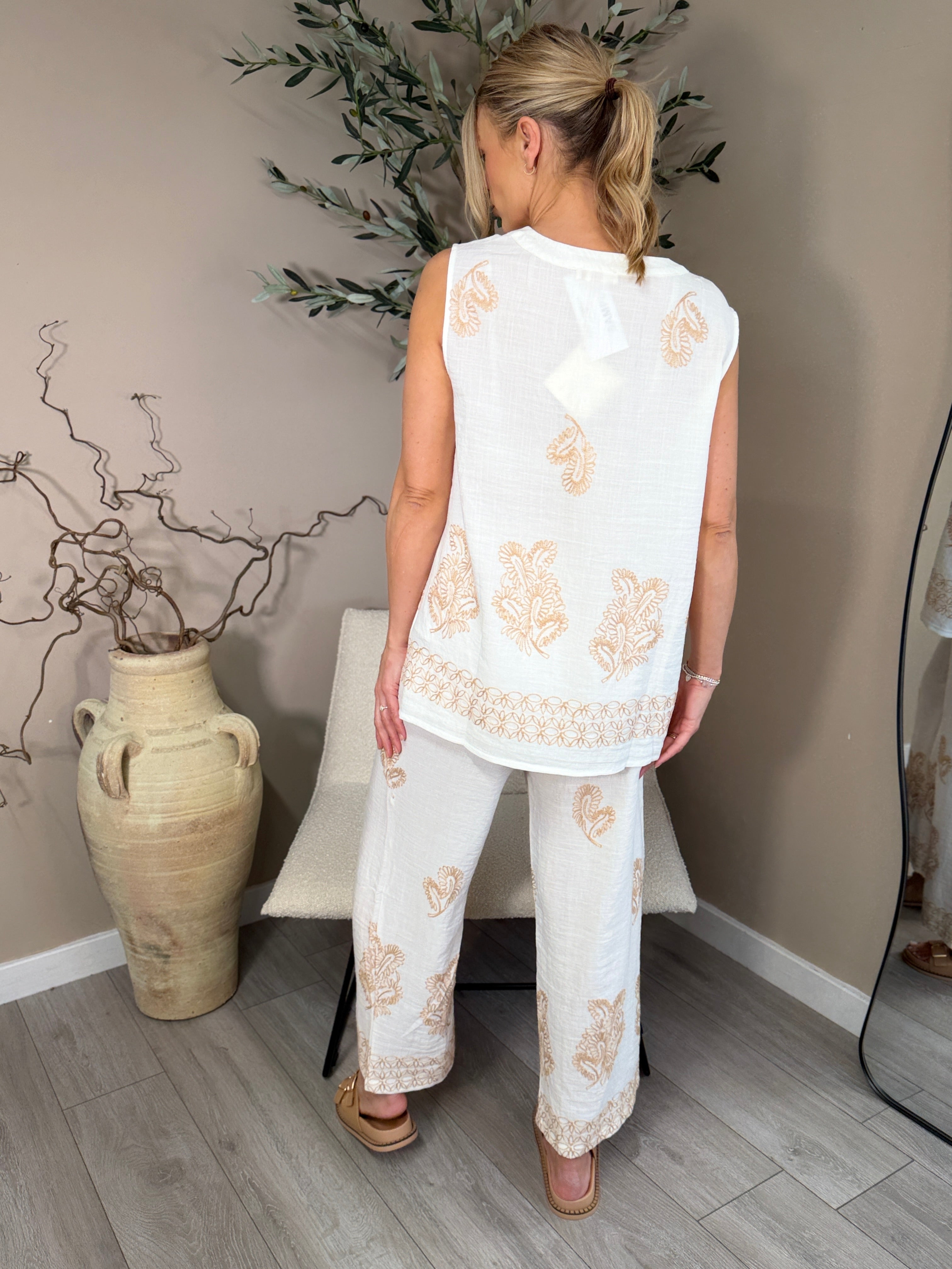 Rhodes Top