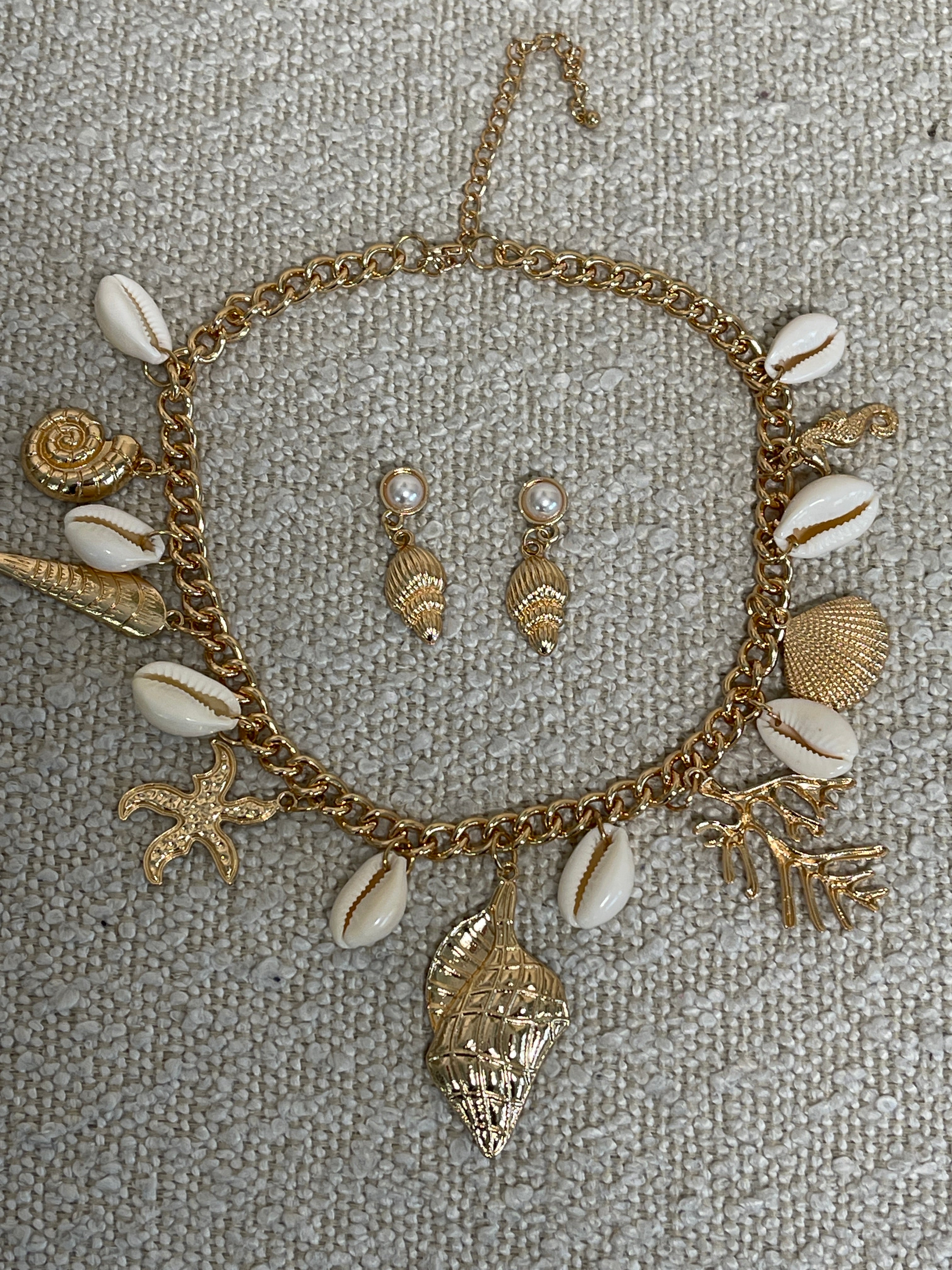 Mykonos Necklace & Earrings Set