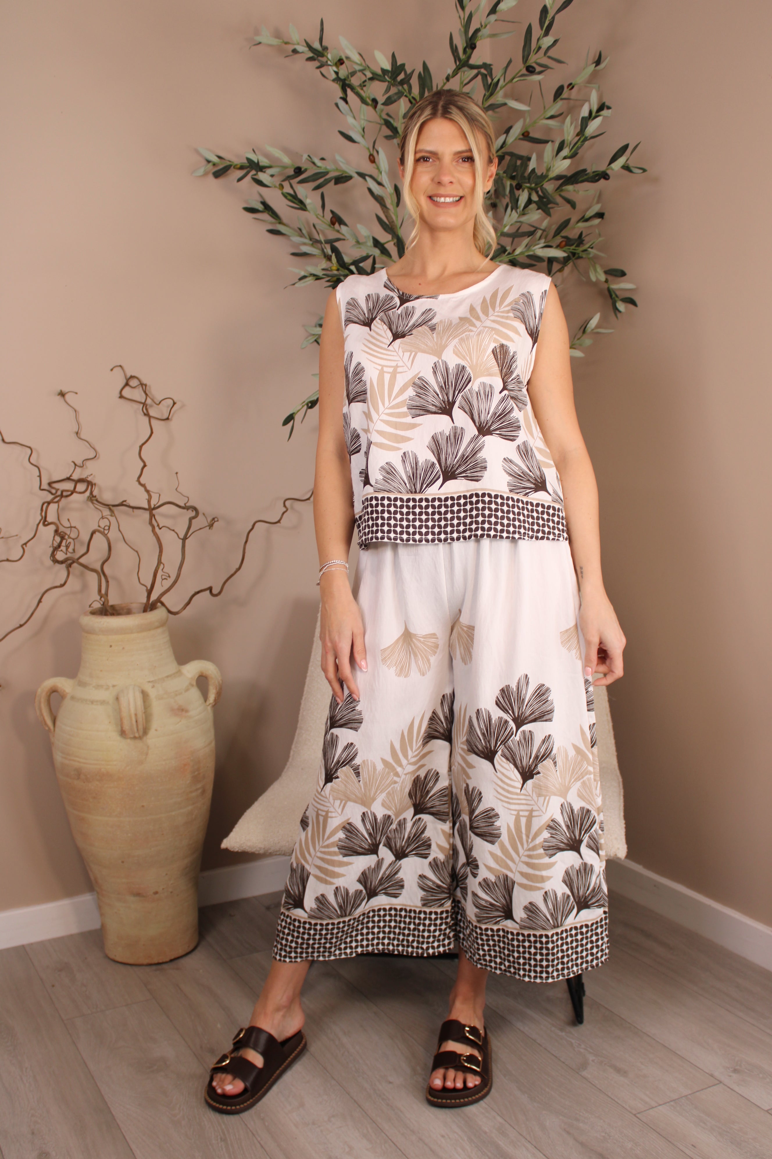 Palma Leaf Two Piece Set