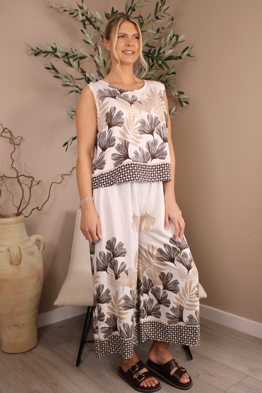 Palma Leaf Two Piece Set