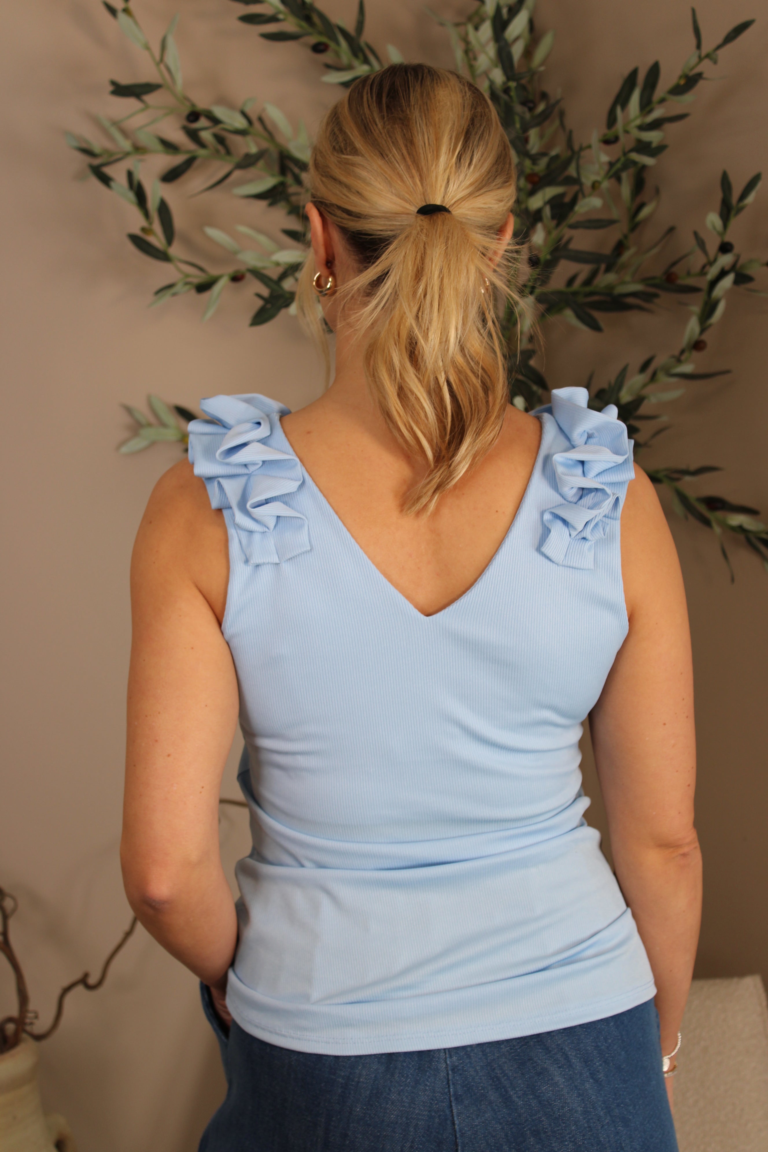 Milan Frill Shoulder Vest